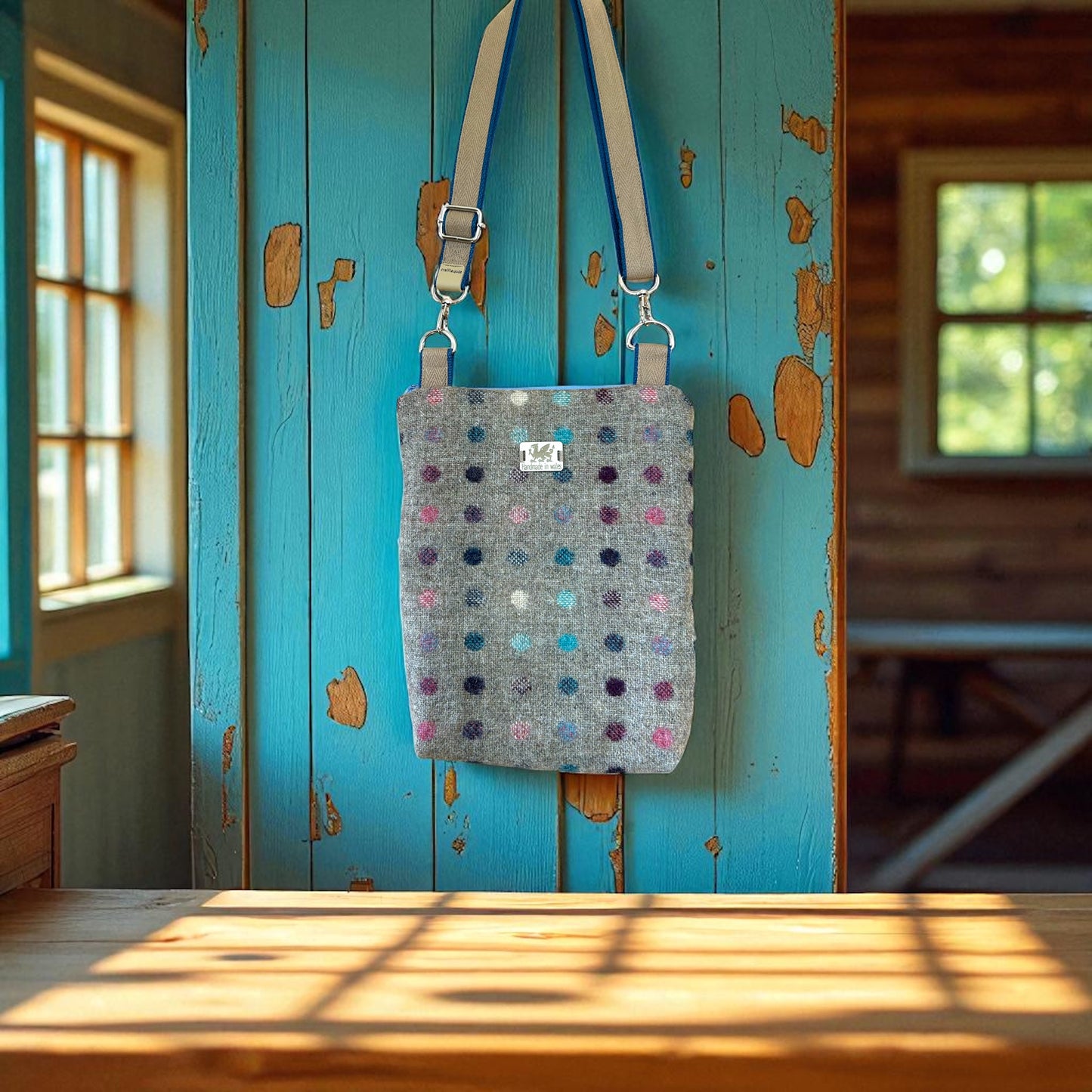 Crossbody bag