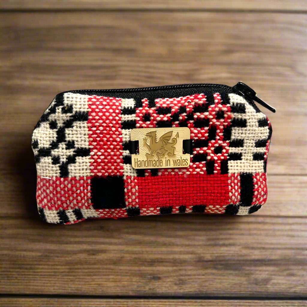 Welsh tapestry Purse