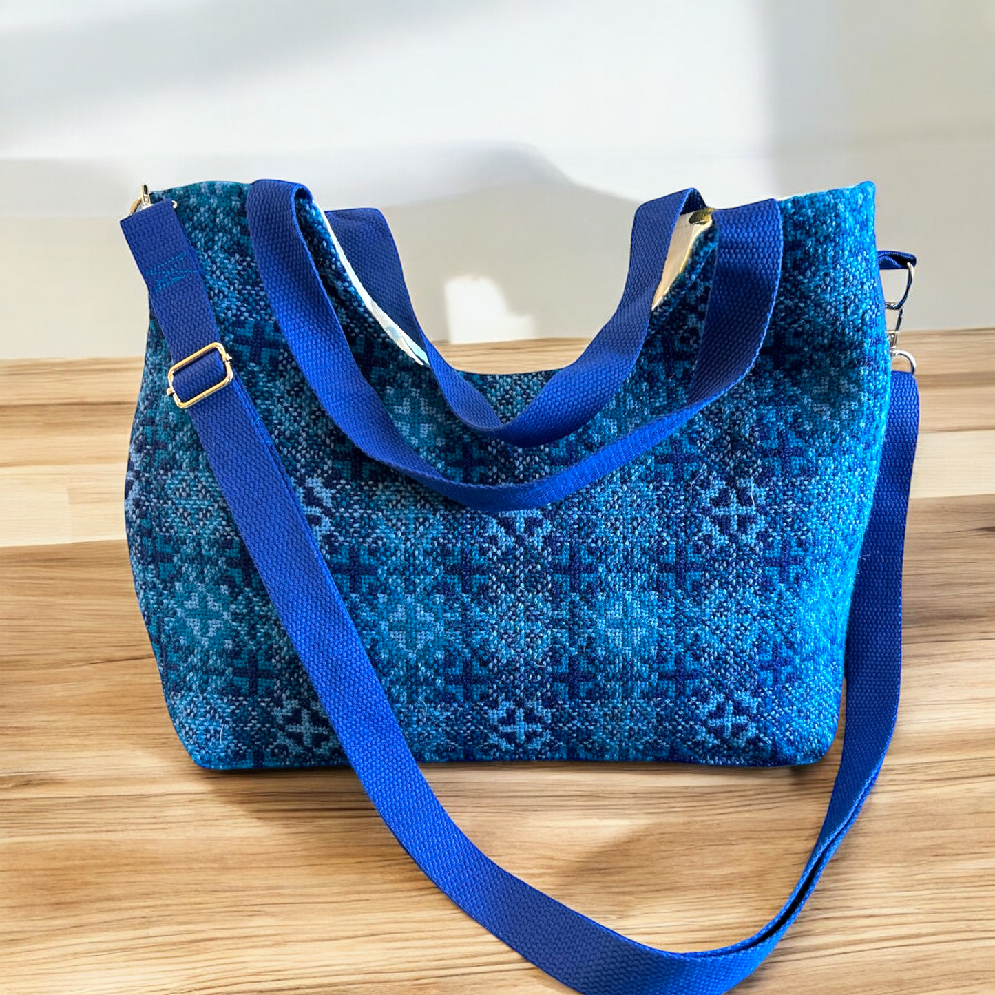 Shoulder bag