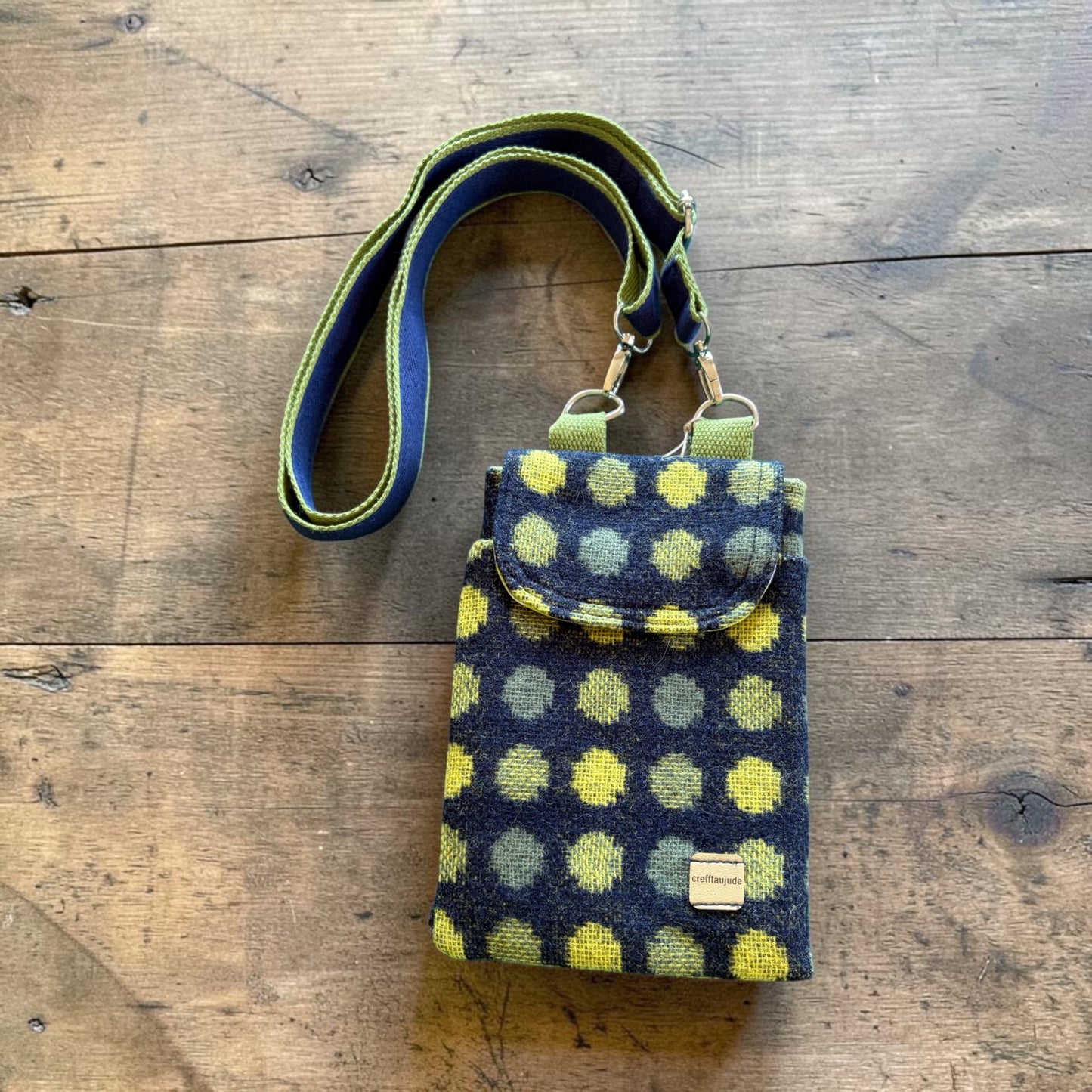 Wool small crossbody /mobile phone bag
