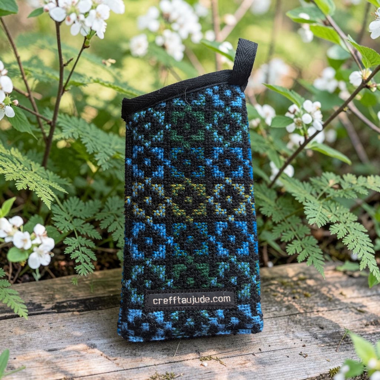 Welsh tapestry glasses case