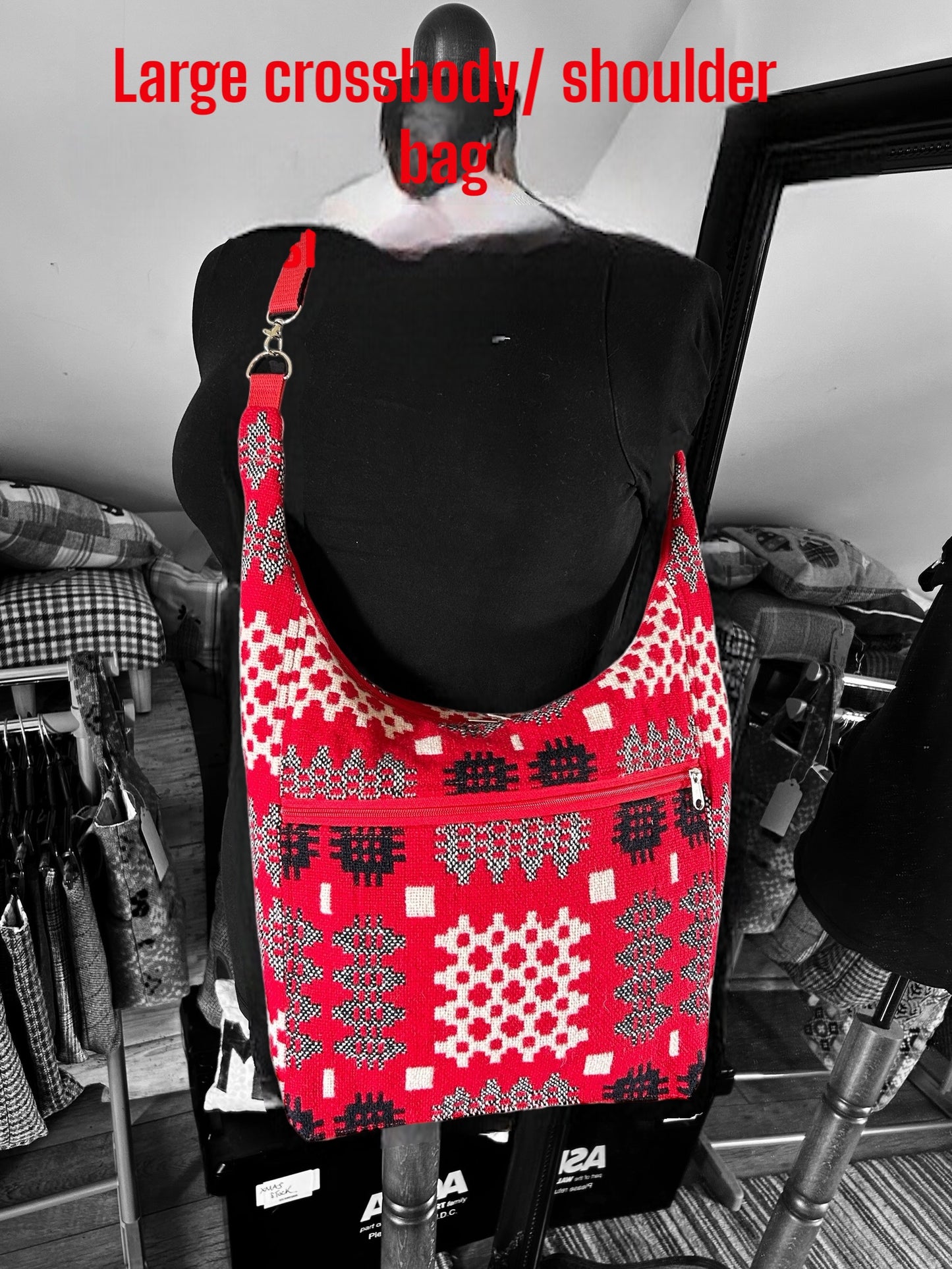 Shoulder hobo bag