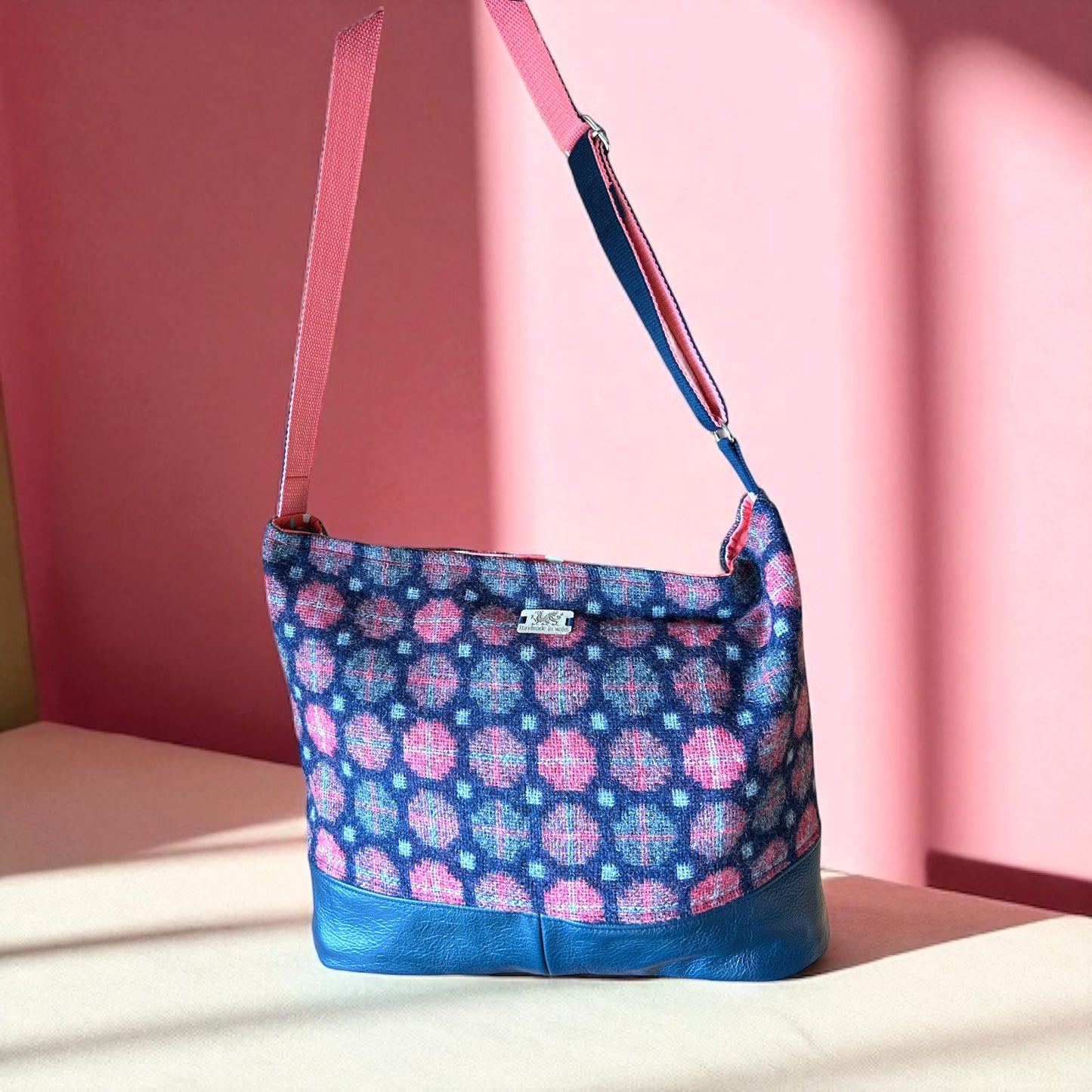 Wool and leather bucket handbag