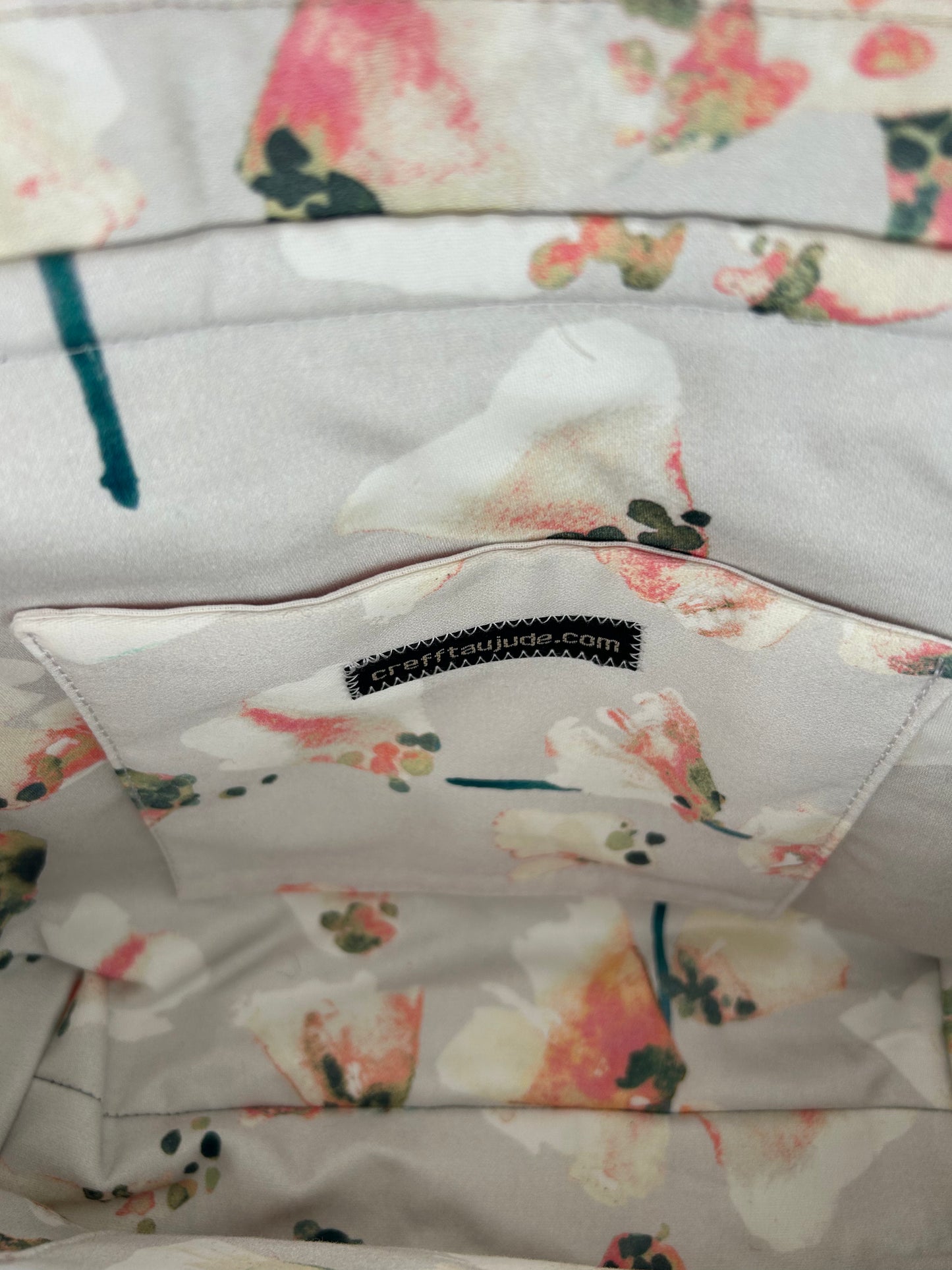 Handmade wool Handbag