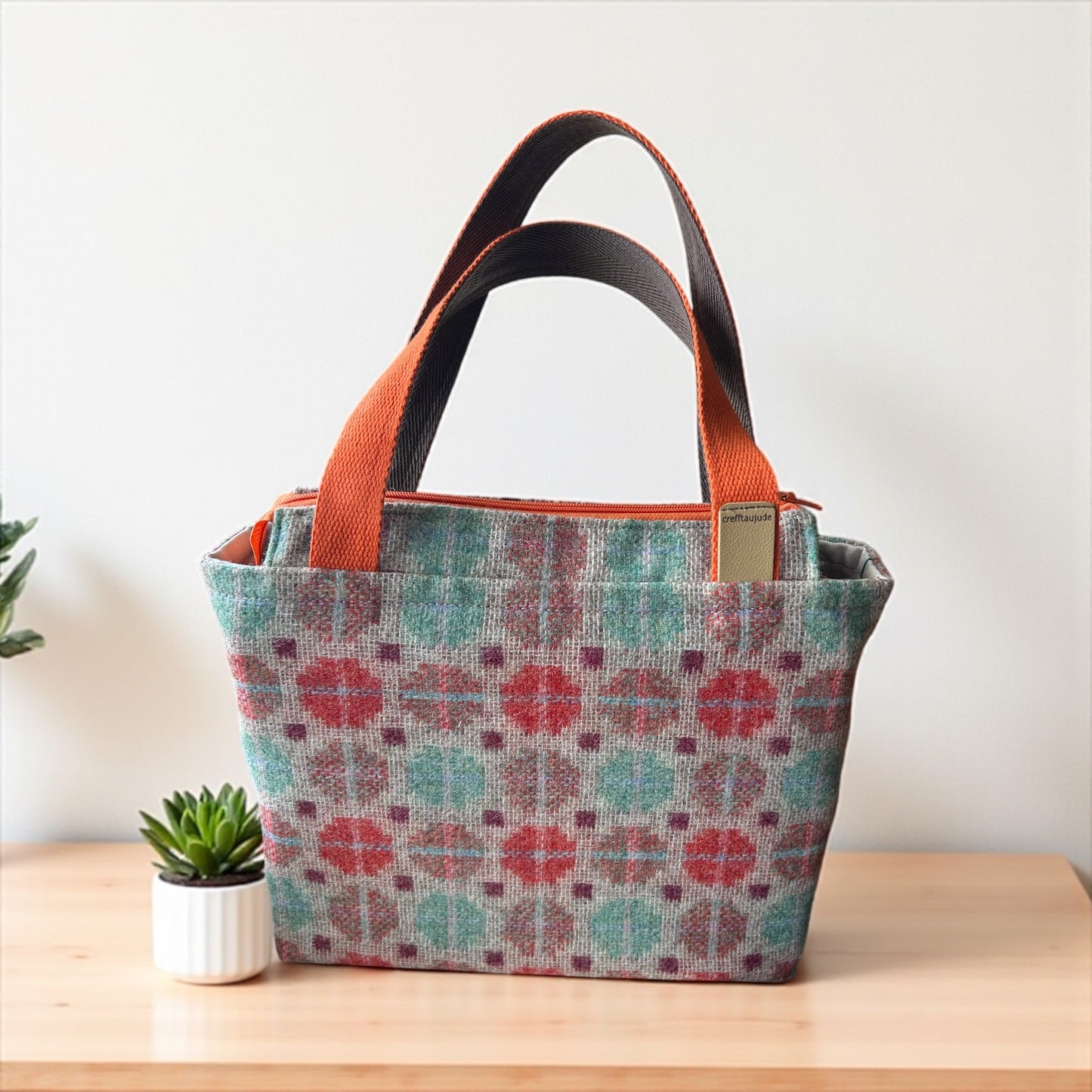 Handmade wool Handbag