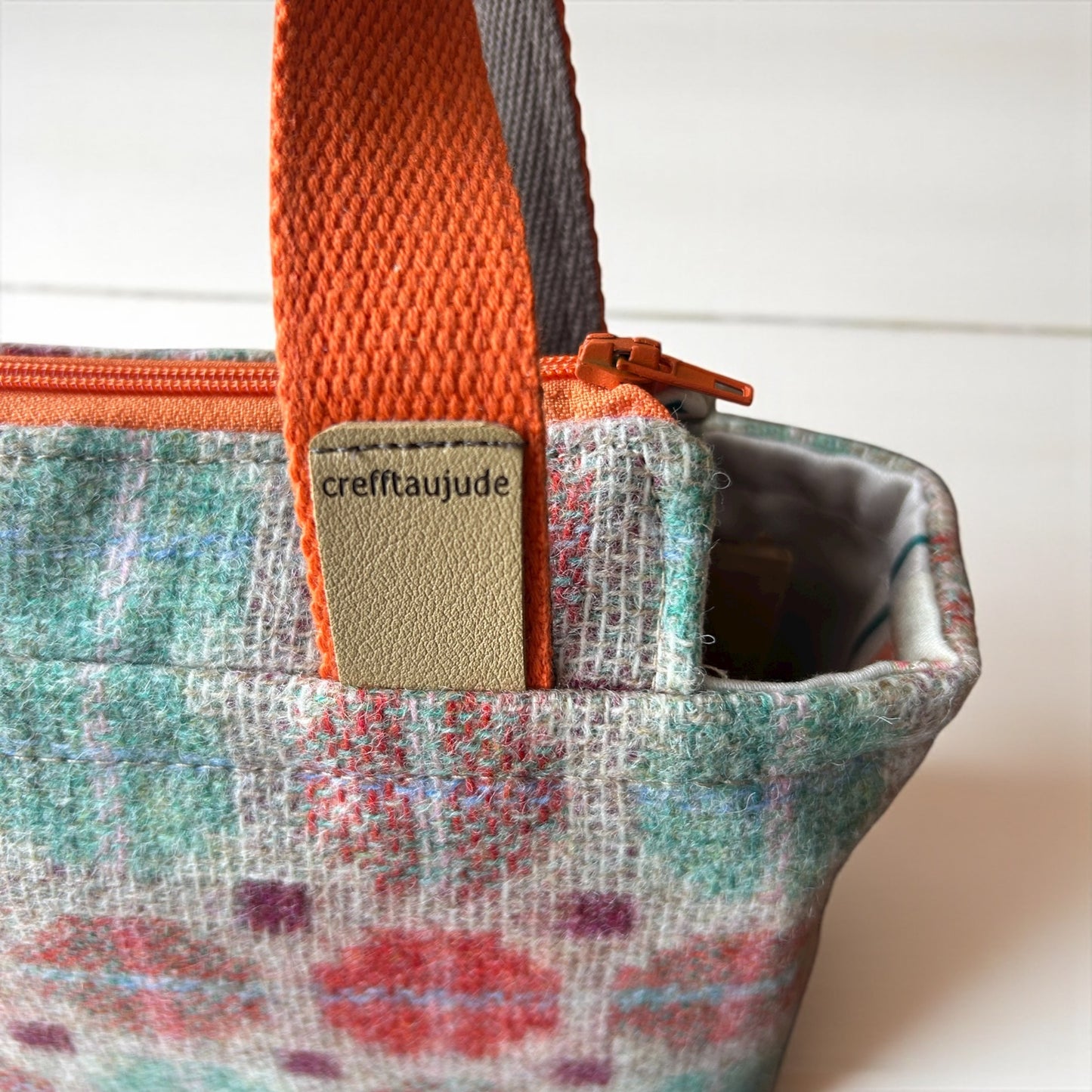 Handmade wool Handbag