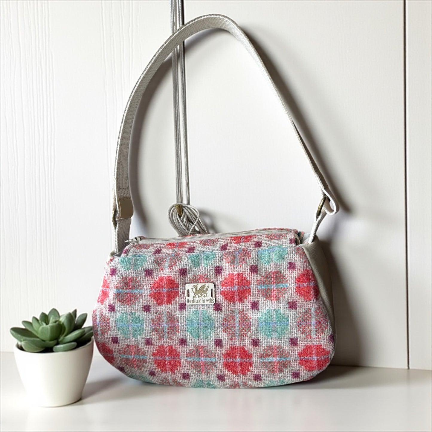 Wool and Real leather Baguette handbag