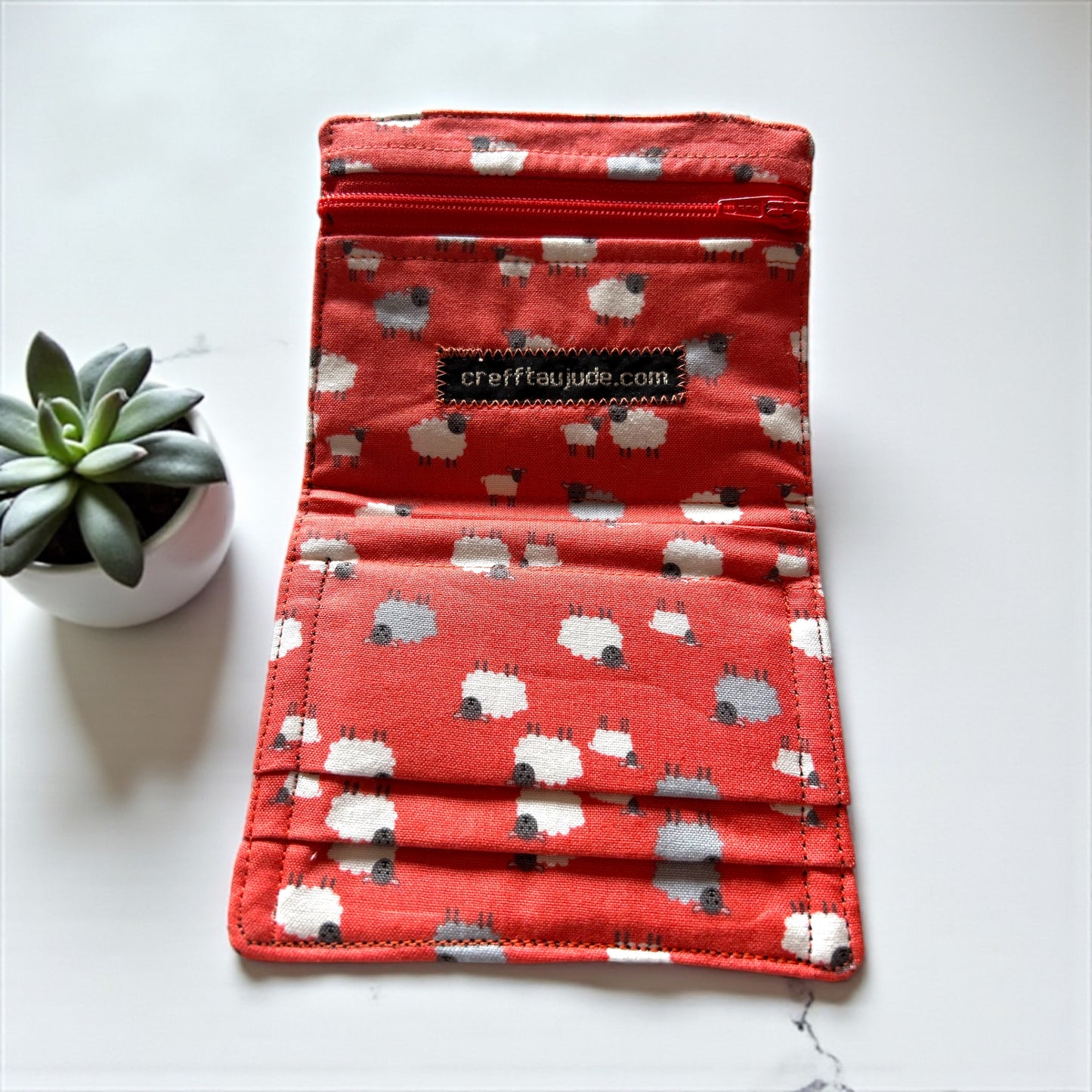 Wool wallet