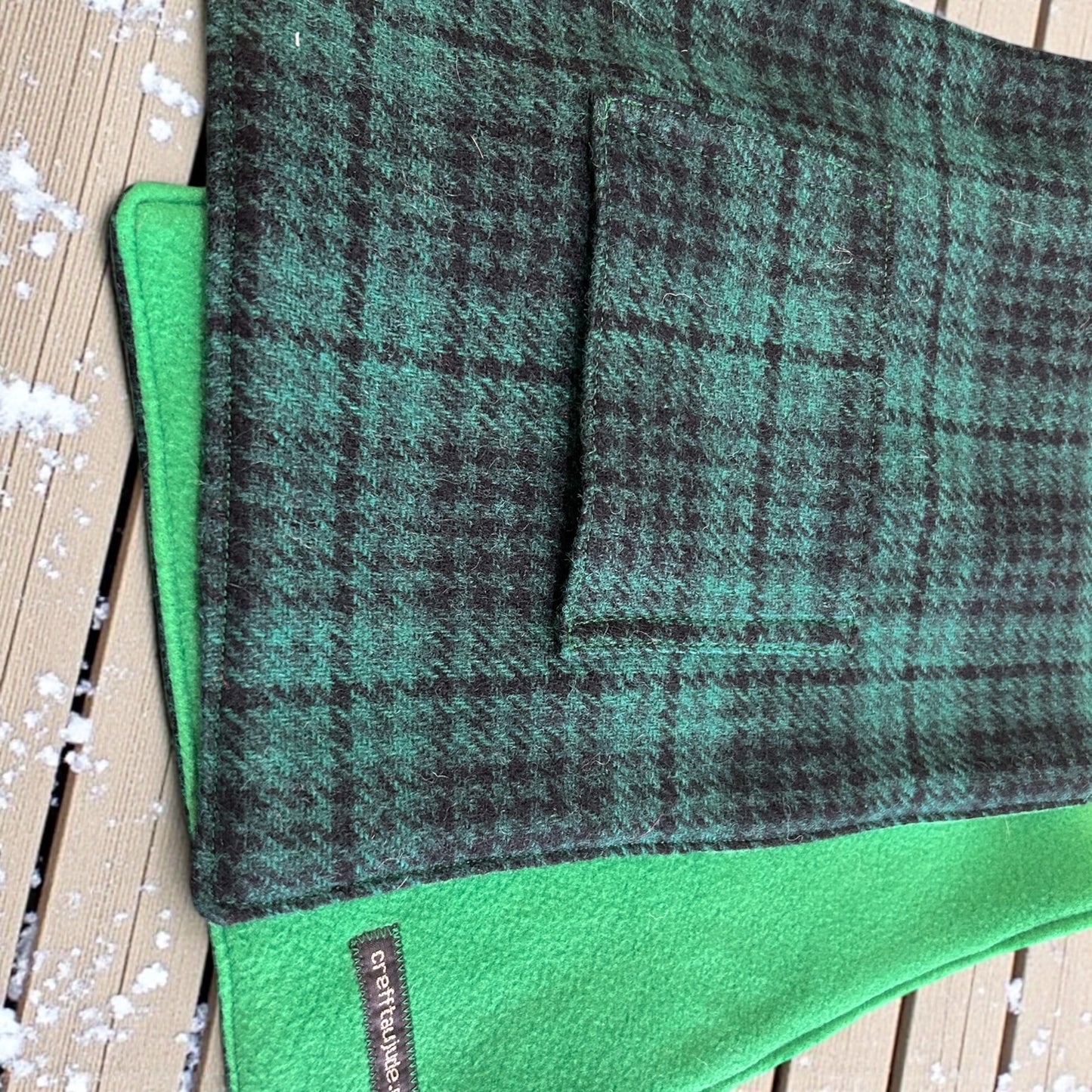 Wool and fleece scarf