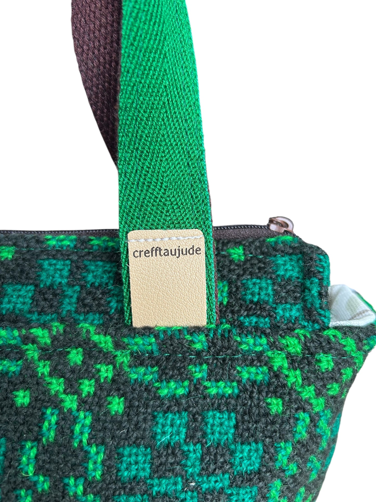 Vintage Welsh wool tapestry handbag