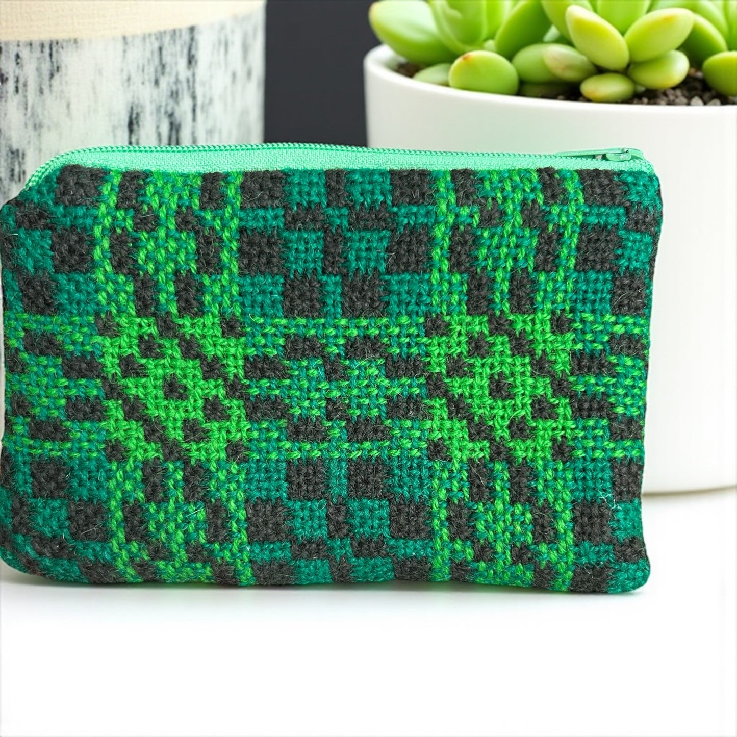 Vintage Welsh wool tapestry purse