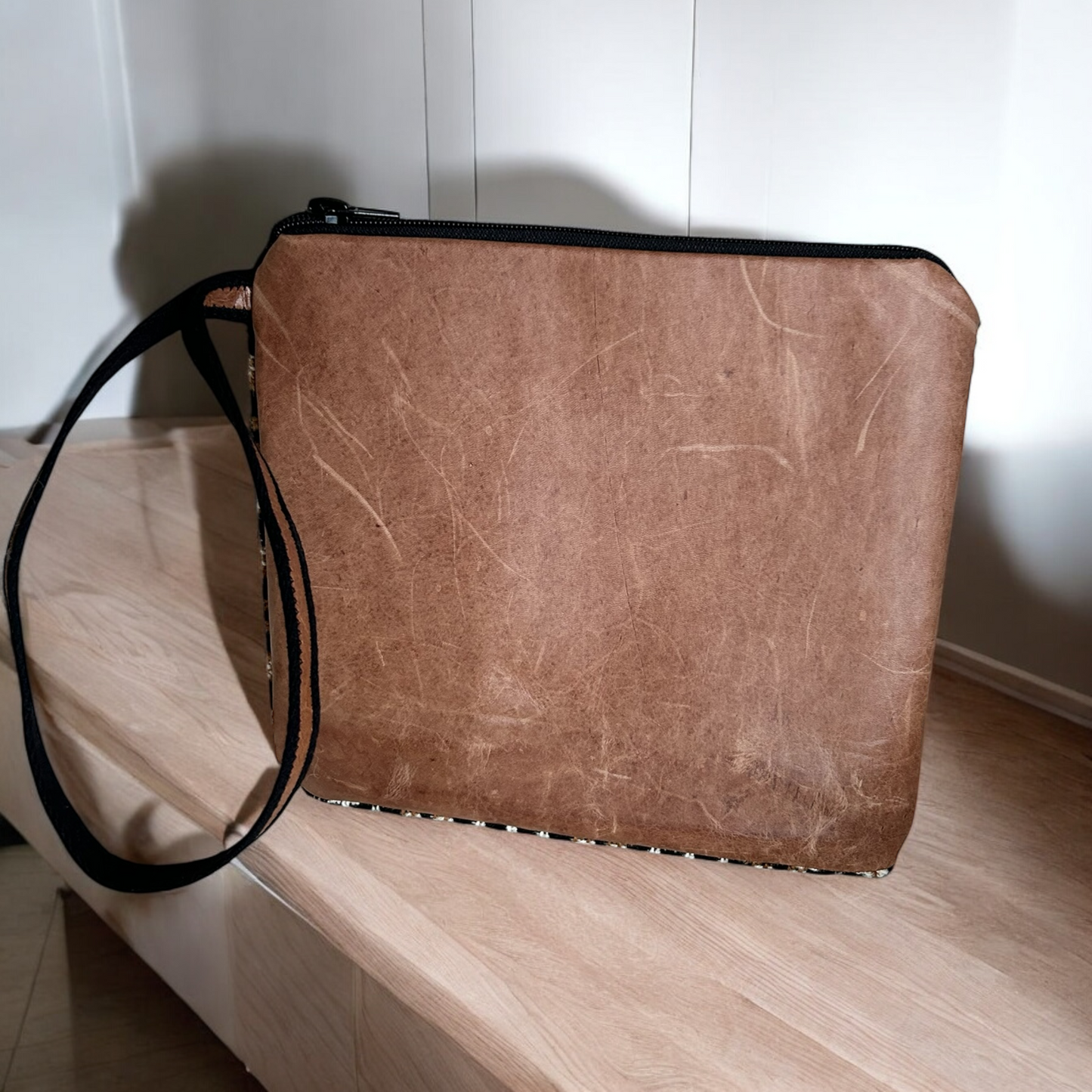 Clutch bag