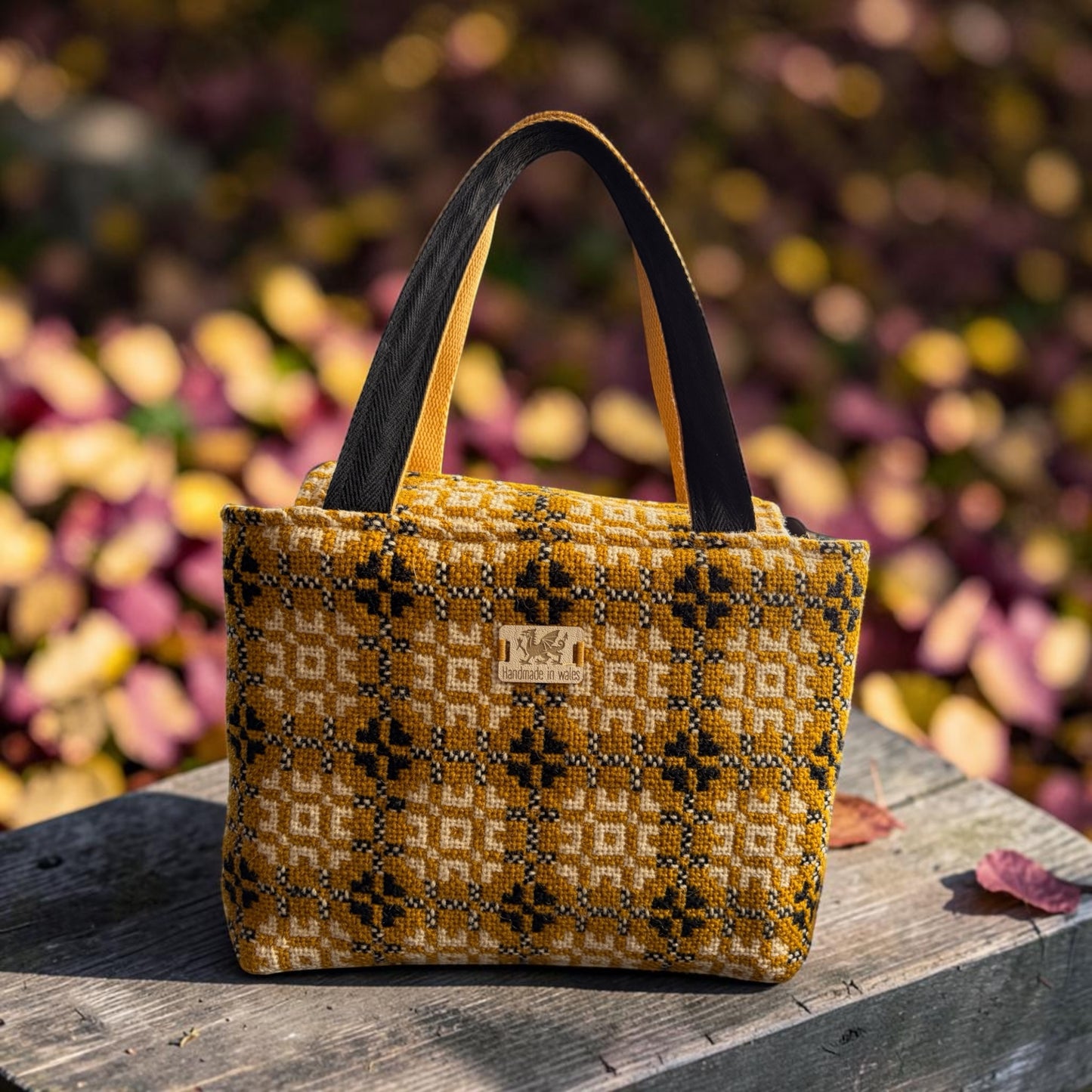 Welsh tapestry Dyfi handbag