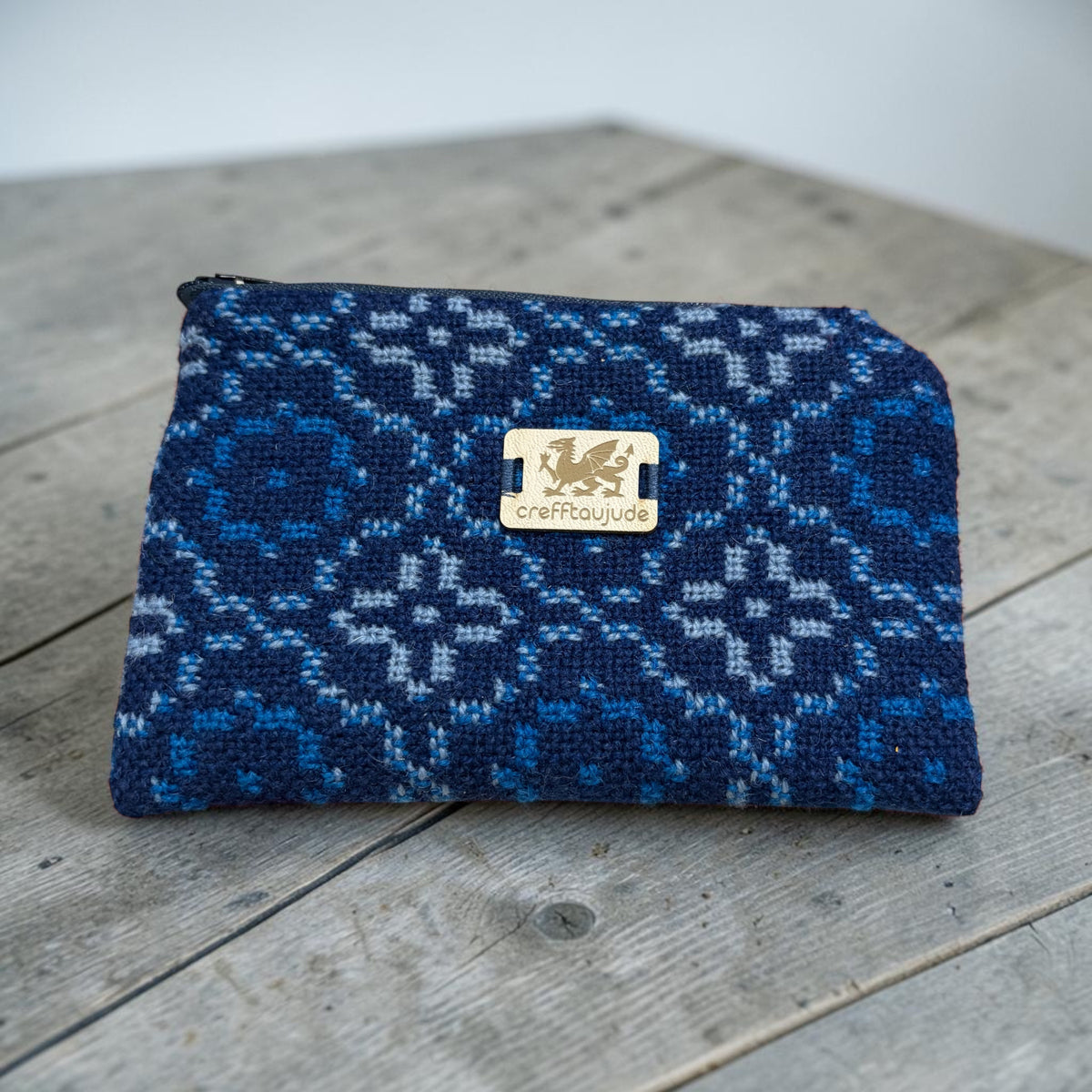Welsh tapestry medium purse