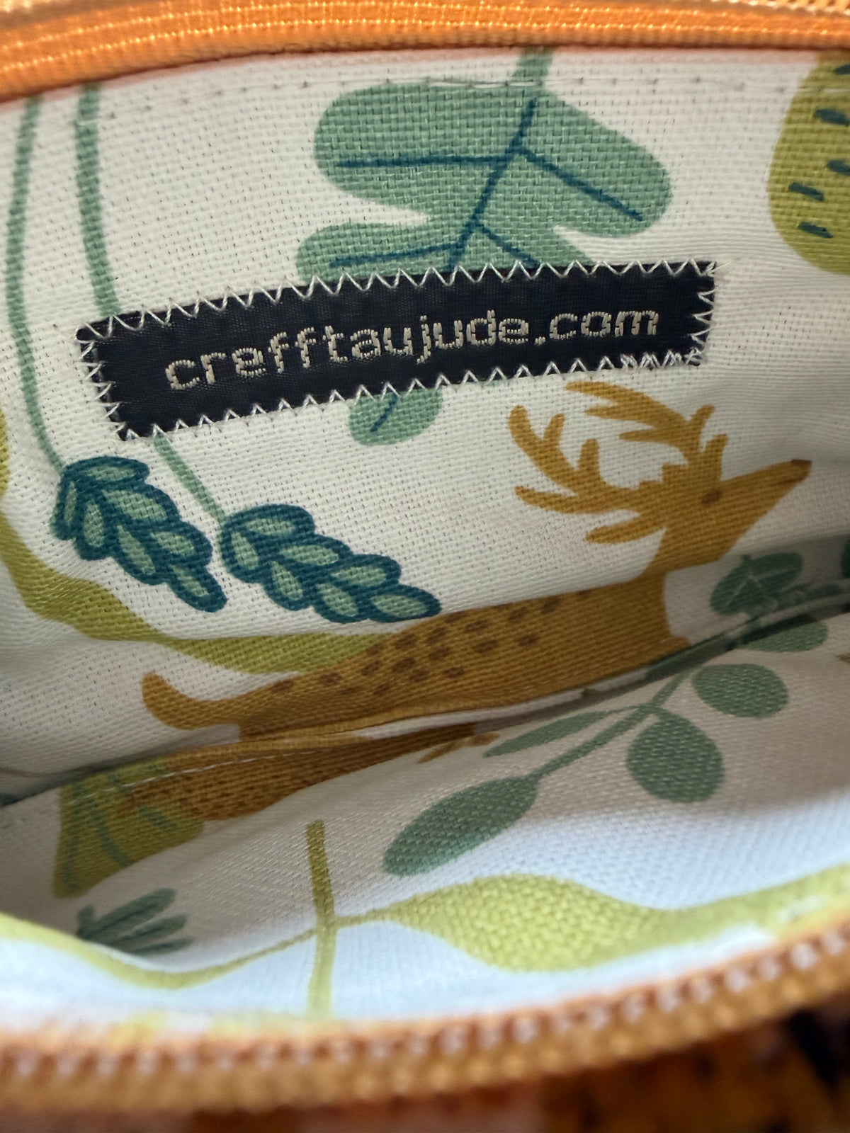 Welsh Tapestry Zipped Glasses Case – Mustard, Cream & Black