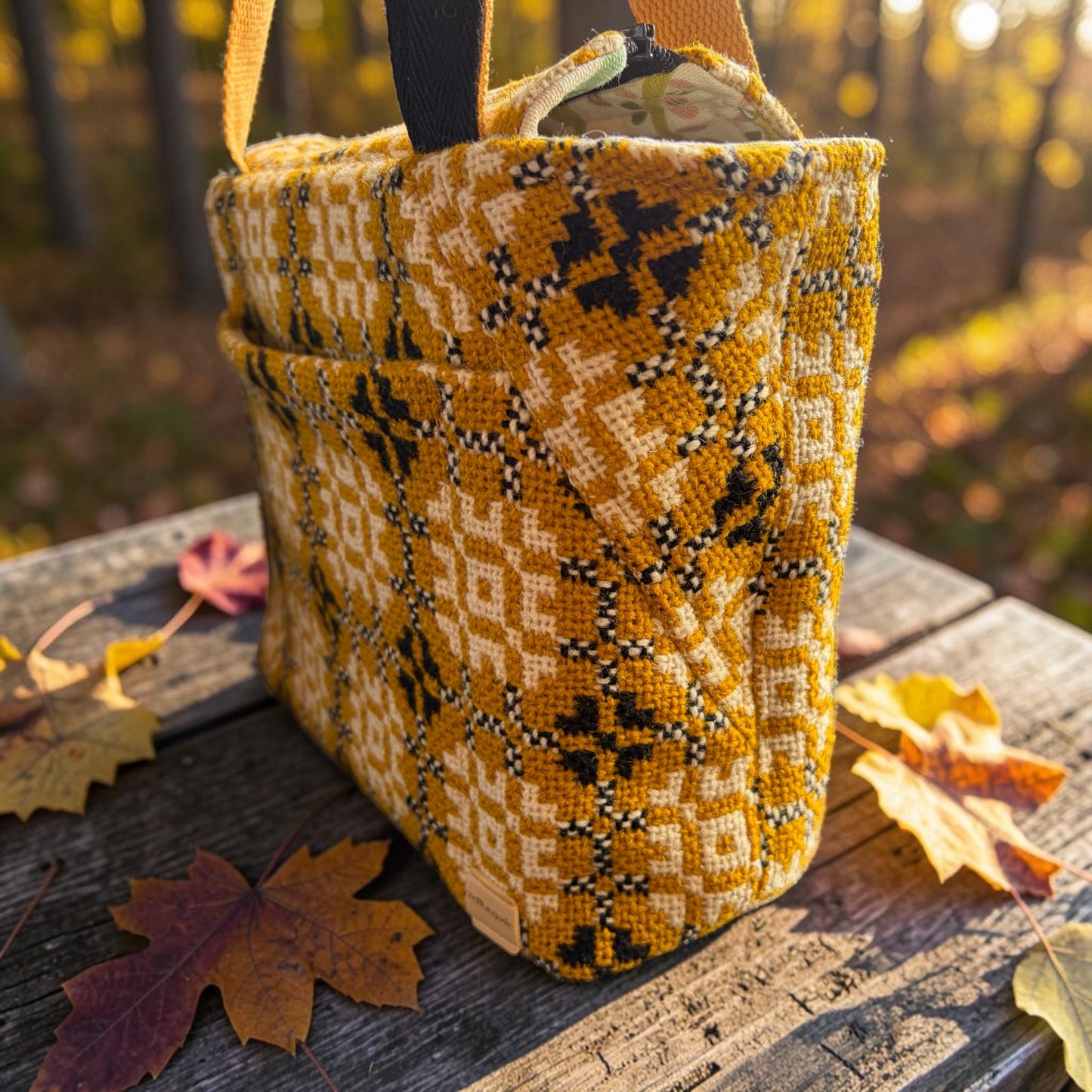 Welsh tapestry Dyfi handbag