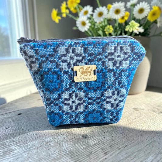 Welsh Tapestry Make Up Bag — Blue & Navy