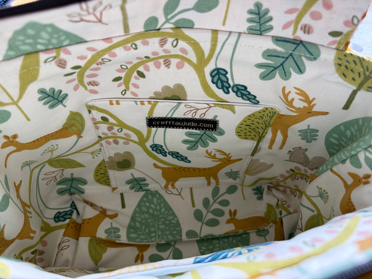 Welsh tapestry Dyfi handbag