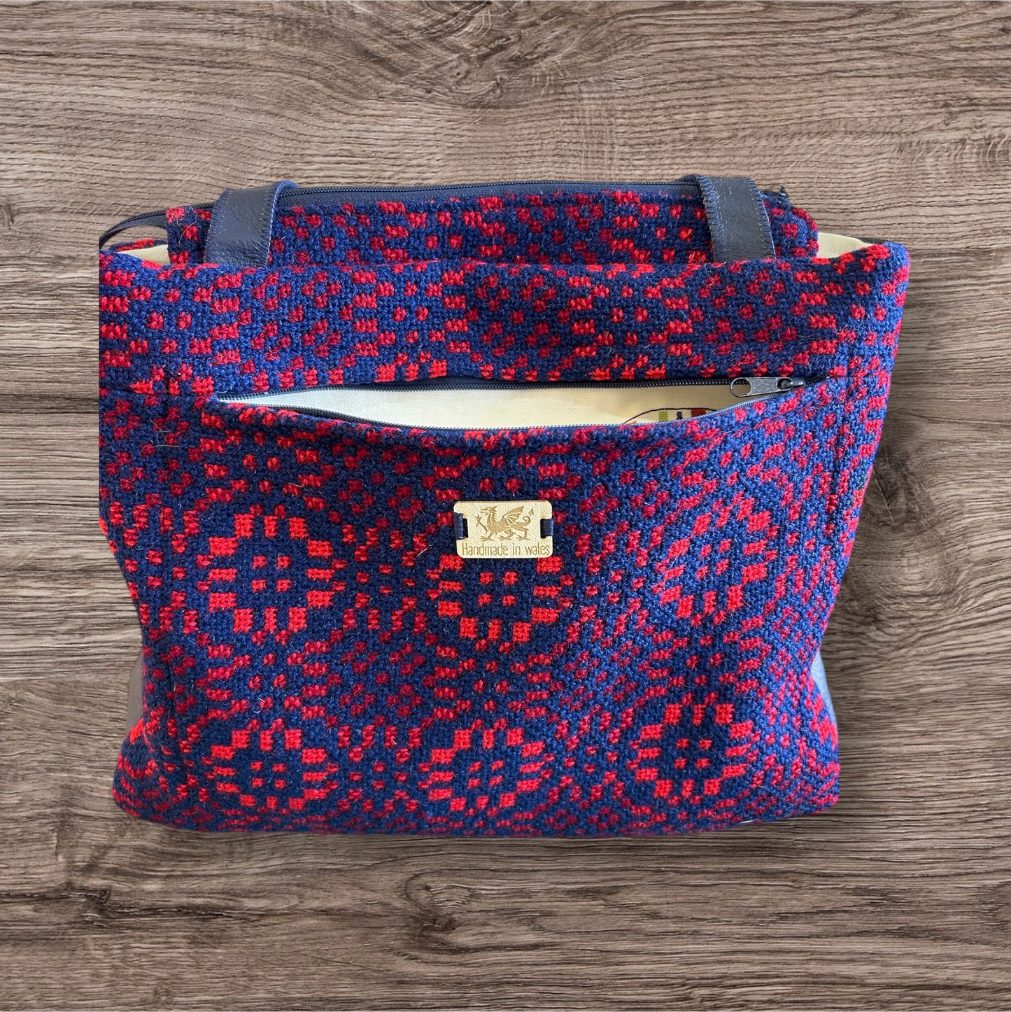 Handbag