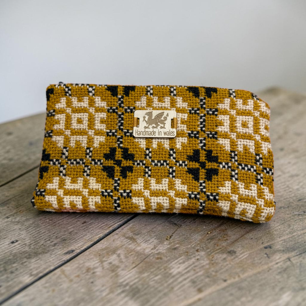 Welsh tapestry medium purse