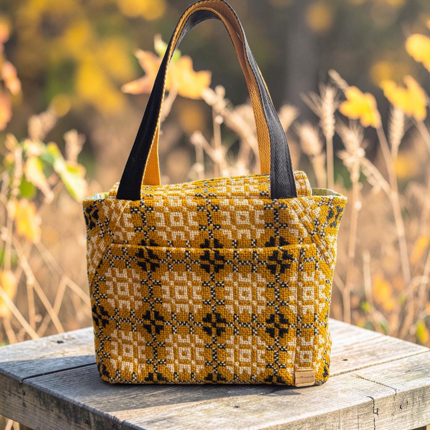 Welsh tapestry Dyfi handbag