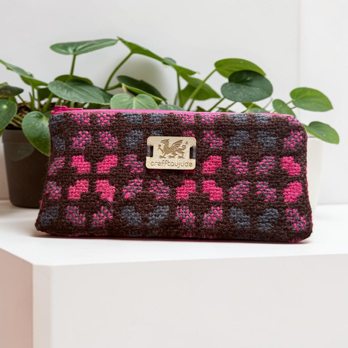 Welsh Tapestry Zipped Glasses Case – Pink, Charcoal & Chocolate