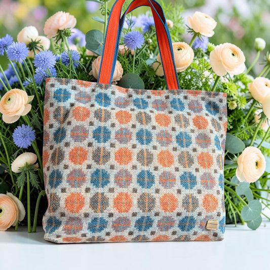 Teifi tote in upcycled wool