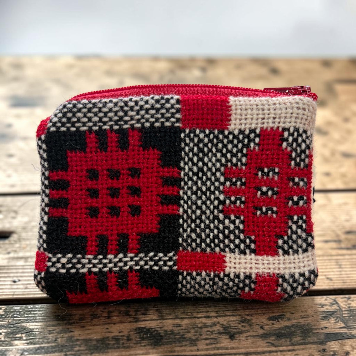 Black & Red Portcullis Welsh Tapestry Small Purse