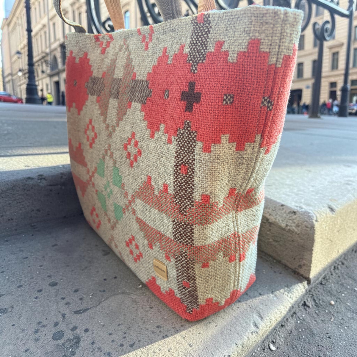 Welsh tapestry Teifi tote