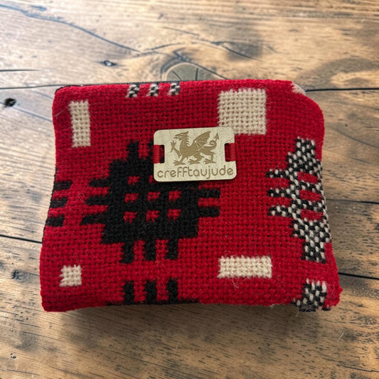 Red, Cream & Black Welsh Tapestry Small Purse