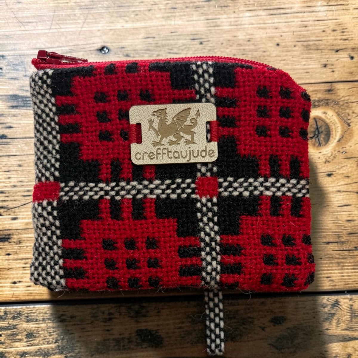 Red, Cream & Black Welsh Tapestry Purse