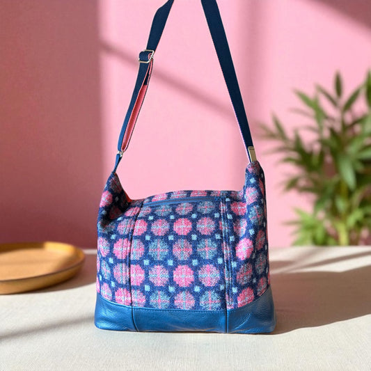 Wool and leather bucket handbag