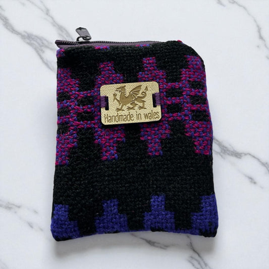 Welsh tapestry credit card holder