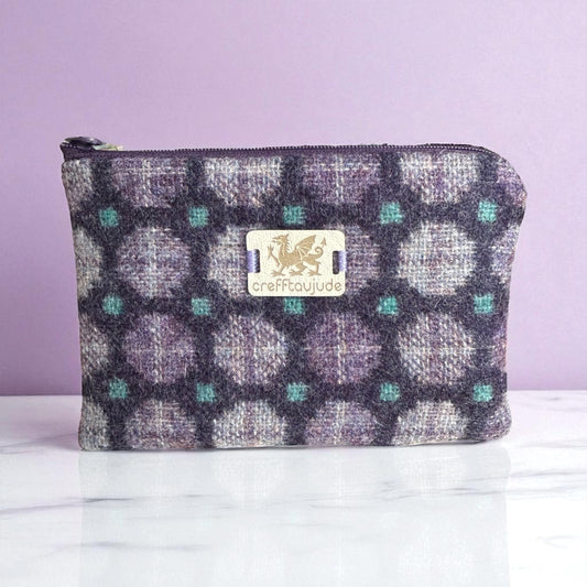 Wool purse