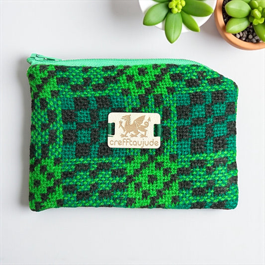Vintage Welsh wool tapestry purse