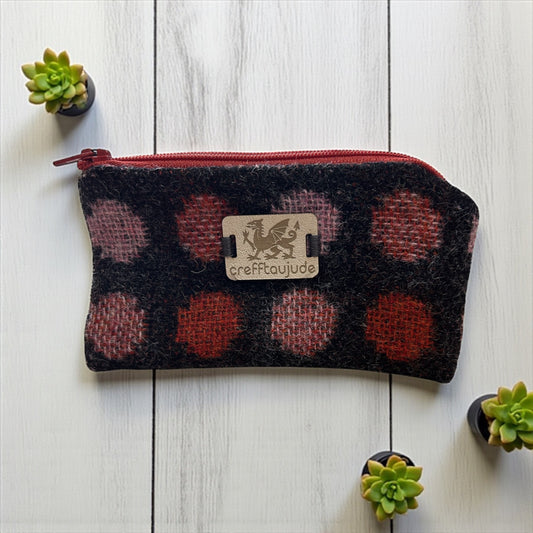 Wool purse