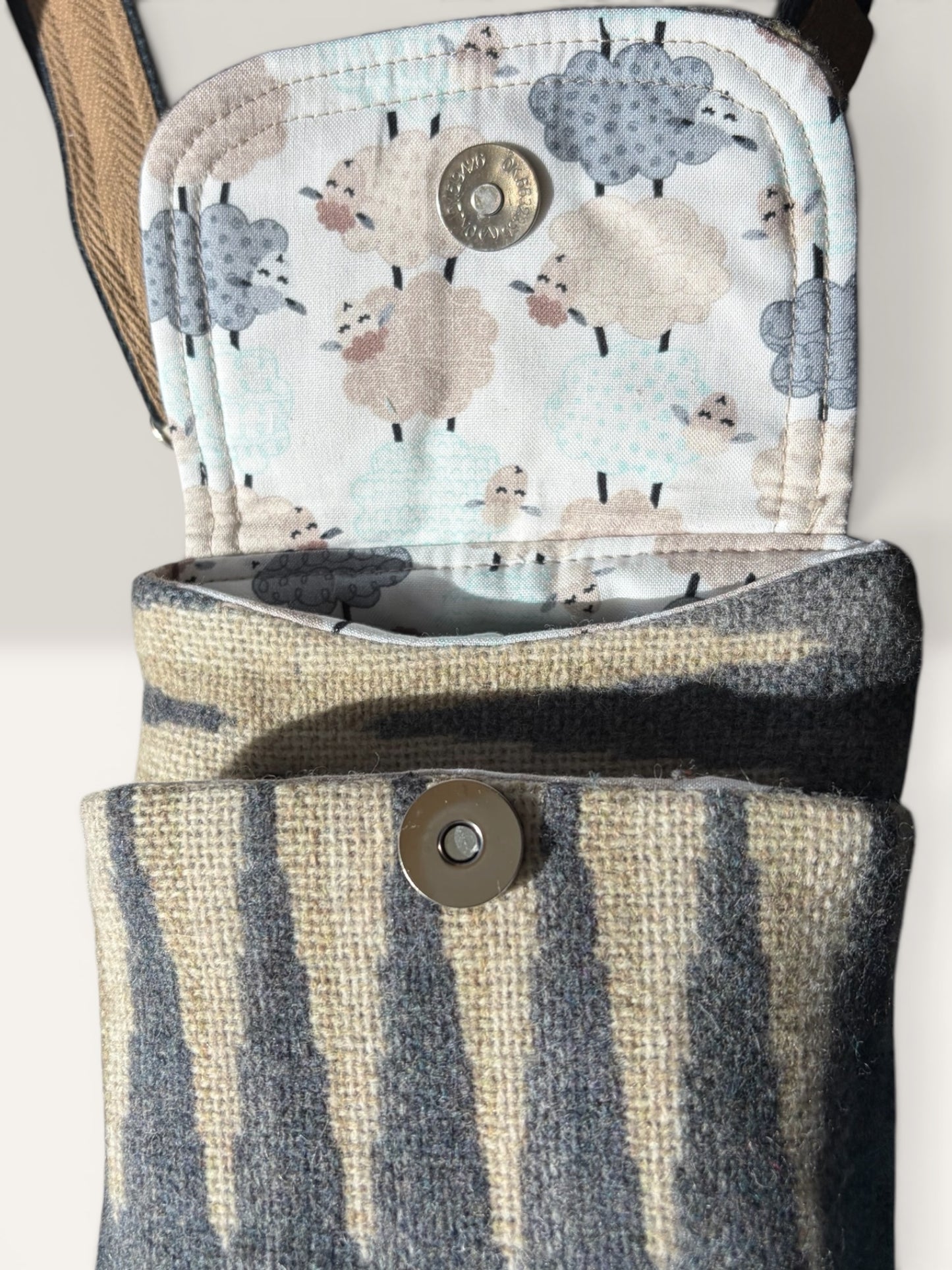 Crossbody bag