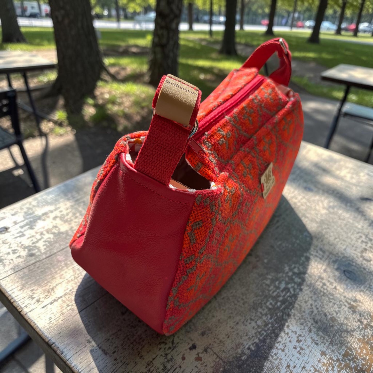 Vintage wool tapestry baguette bag
